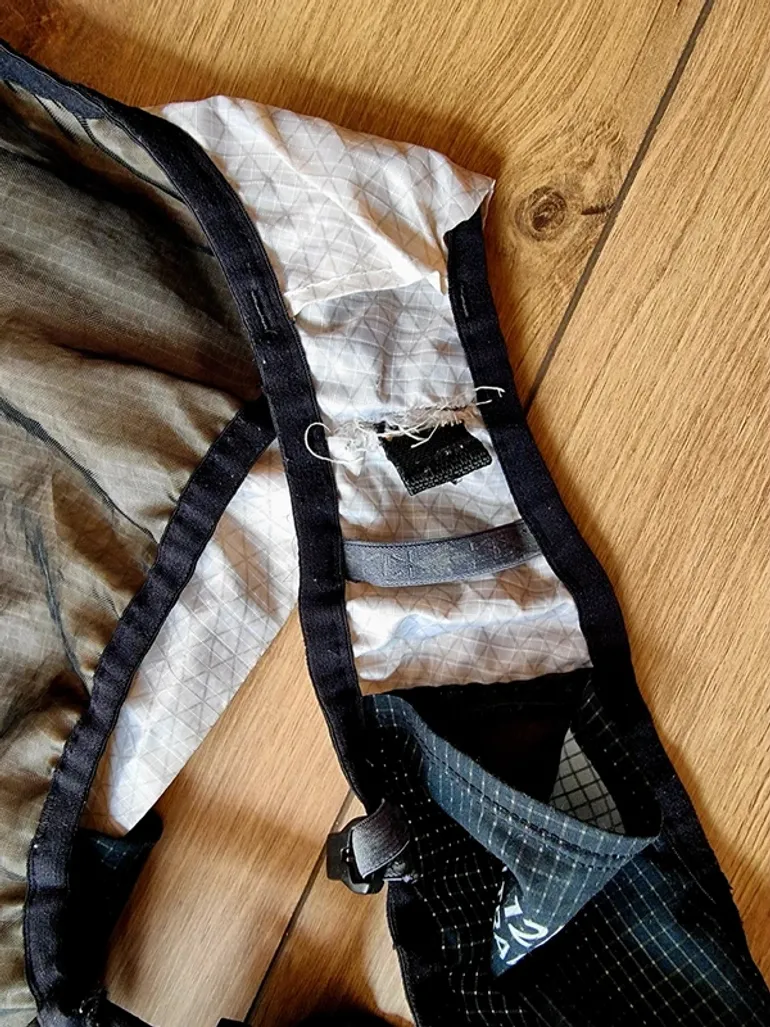 Used Salomon Trail 12L bike — image 8 of 8