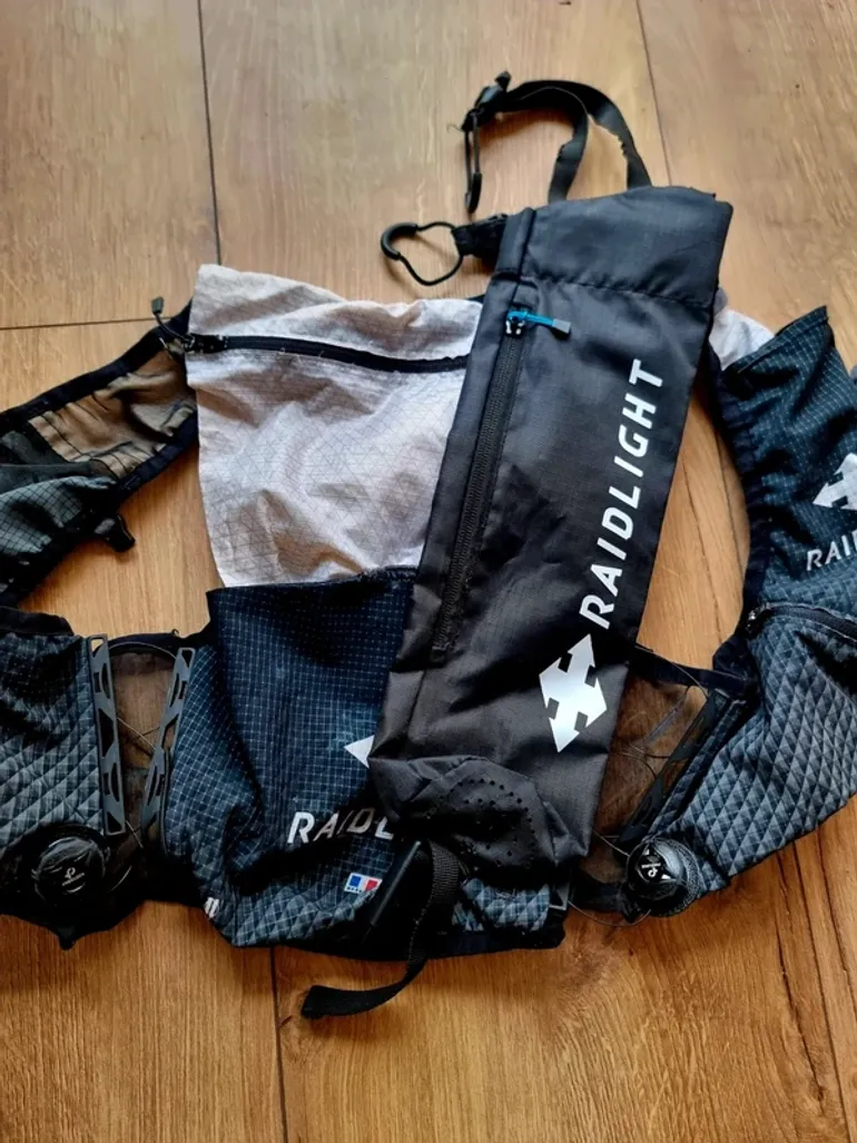 Used Salomon Trail 12L bike — image 5 of 8