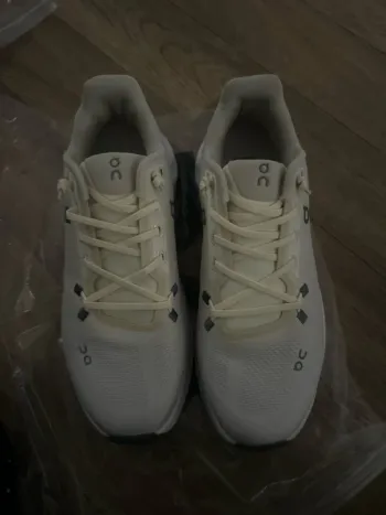 Used On Running Shoes bike — image 3 of 6