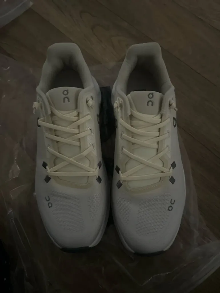 Used On Running Shoes bike — image 3 of 6