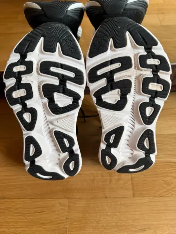 Used Hoka Gaviota 5 bike — image 7 of 9