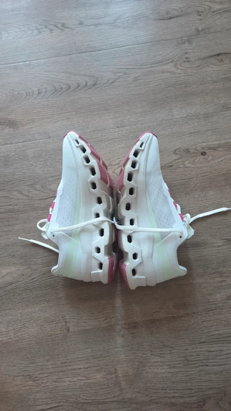 Used On Running Cloudtec bike — image 4 of 8