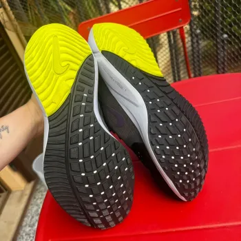 Brugt Nike Air Zoom Vomero 15 bike — billede 8 af 8
