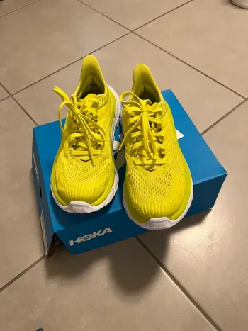 Used Hoka Running shoes bike — image 3 of 7