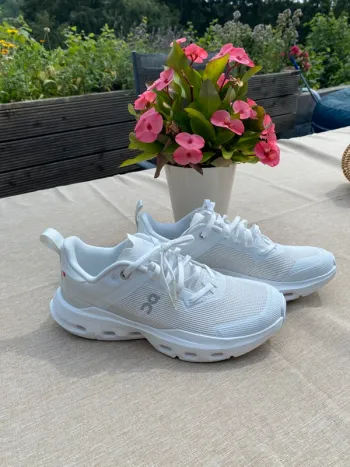 On Running Cloudtec Running Shoes d'occasion