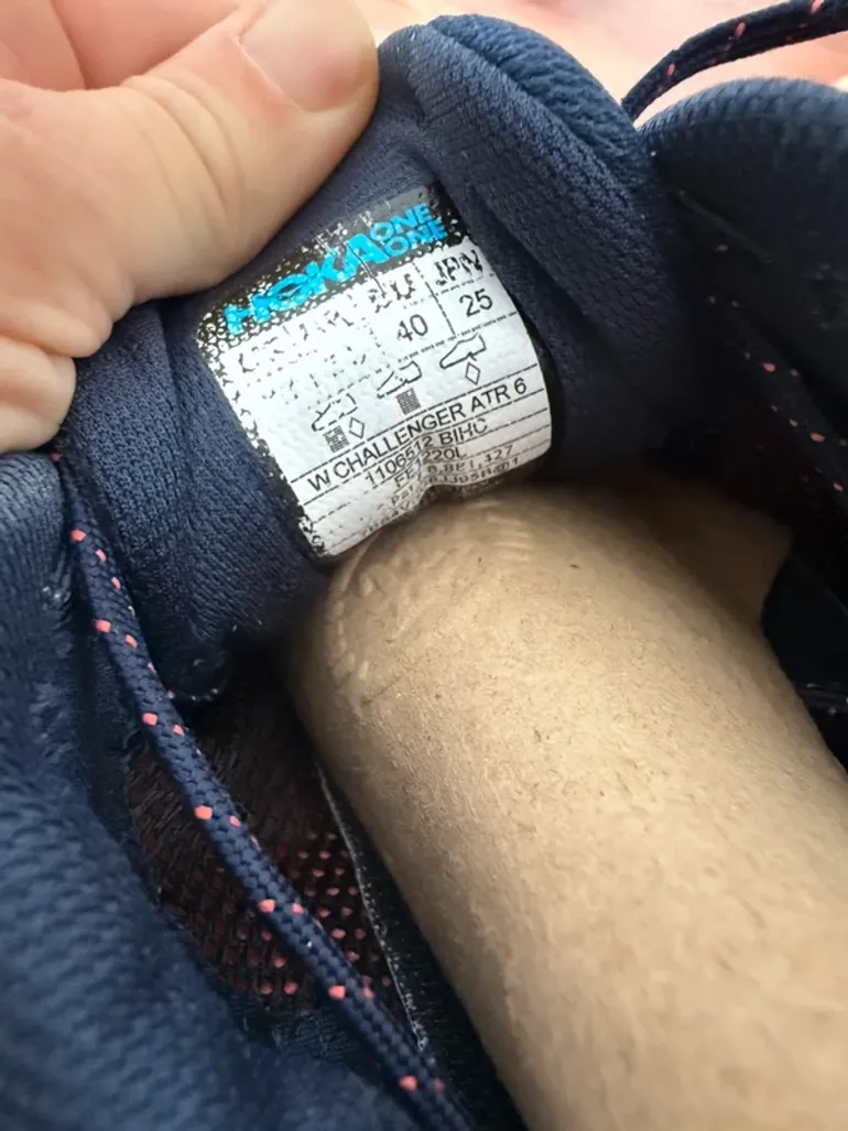 Used Hoka Challenger ATR 6 bike — image 6 of 6
