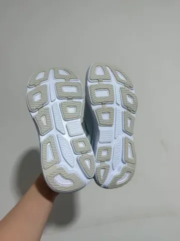 Hoka Cloudtilt bike d'occasion — image 6 sur 7