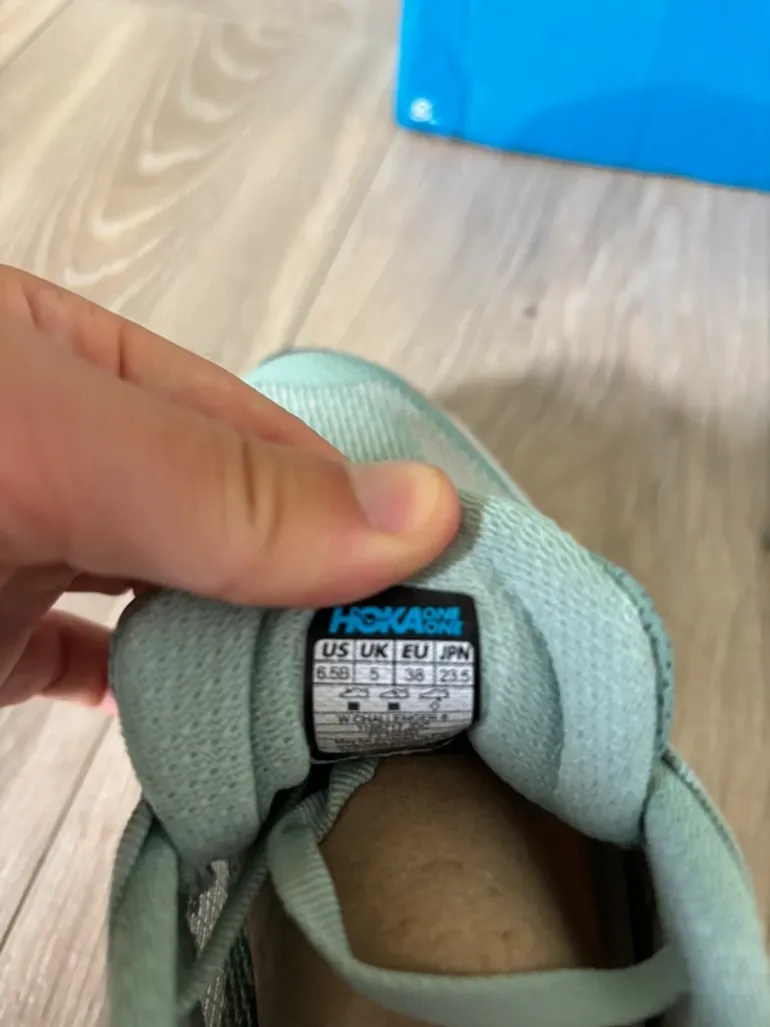 Used Hoka Challenger 8 bike — image 6 of 6