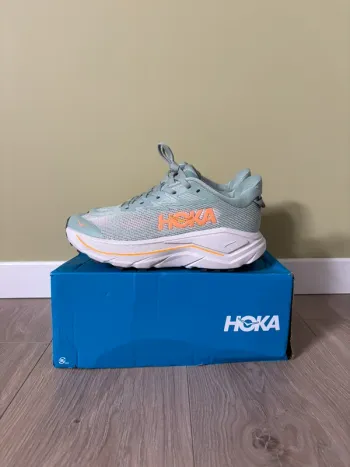 Used Hoka Challenger 8 Running Shoes
