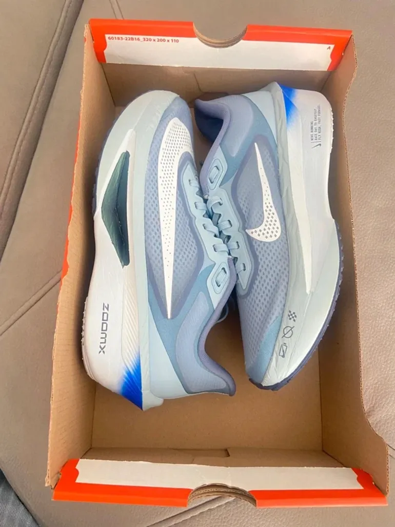 Used Nike Zoom fly 6 bike — image 12 of 13