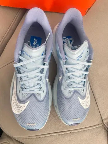 Used Nike Zoom fly 6 bike — image 8 of 13