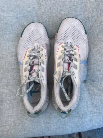 Used Pegasus Trail 4 Running Shoes