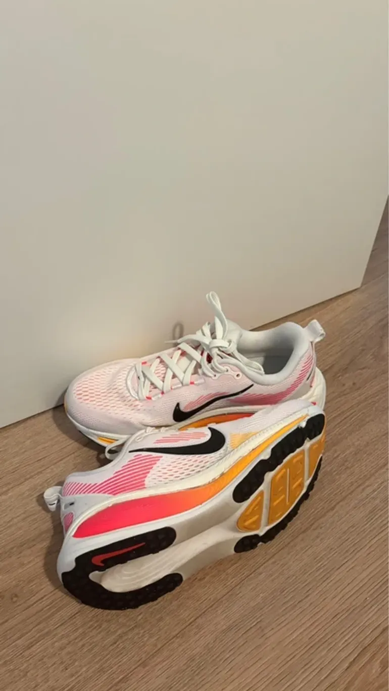Brugt Nike Vomero bike — billede 2 af 3