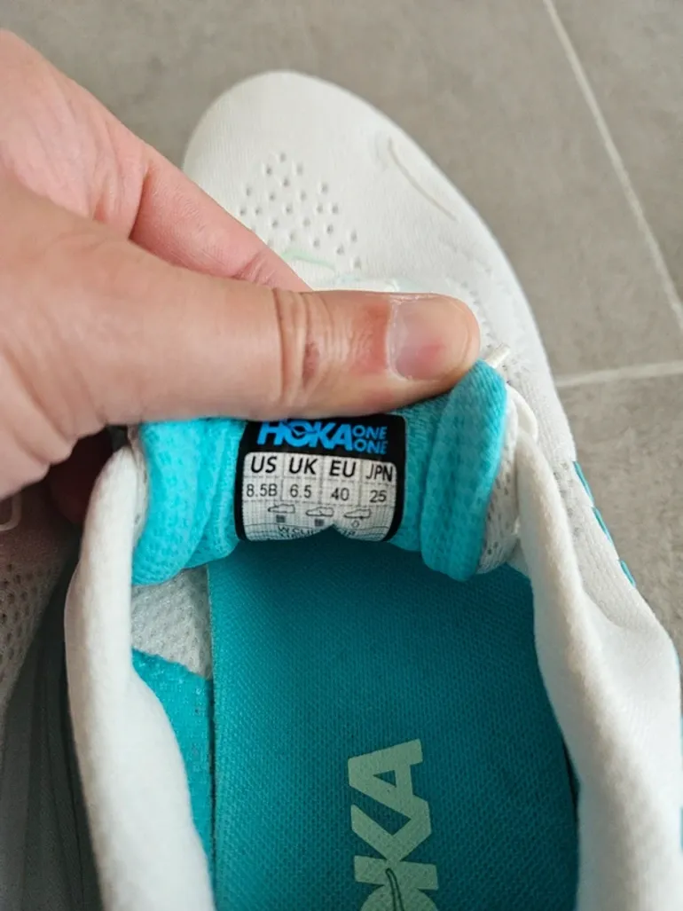 Used Hoka Clifton 10 bike — image 7 of 7
