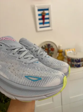 Used Hoka Clifton 9 bike — image 8 of 10