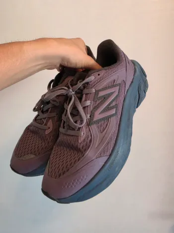Used New Balance Sneakers Running Shoes