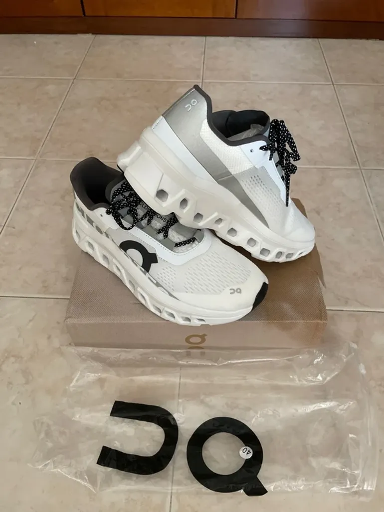 On Running Cloudmonster bike usato — immagine 3 di 6