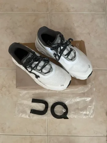 On Running Cloudmonster bike usato — immagine 2 di 6