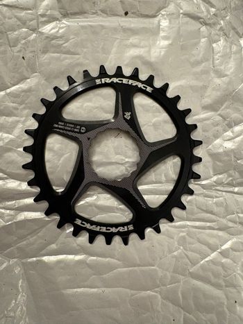 Used Race Face Chainring 32 2025 Drivetrain & Pedals