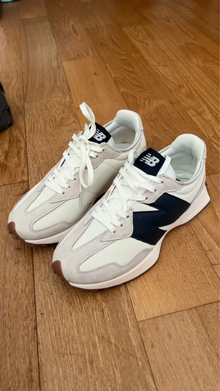 New Balance 327 bike usato — immagine 2 di 6