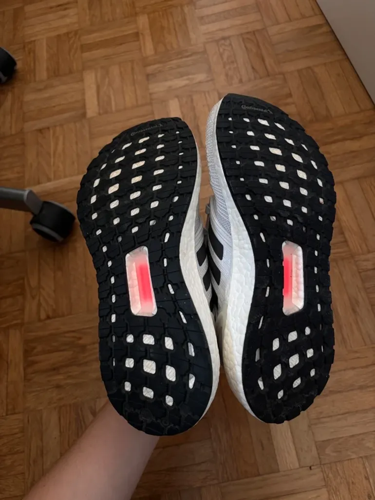 Używany Adidas Sneaker bike — zdjęcie 4 z 4