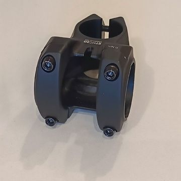 Used Orbea OC ST-MC20 40 2025 bike — image 4 of 4