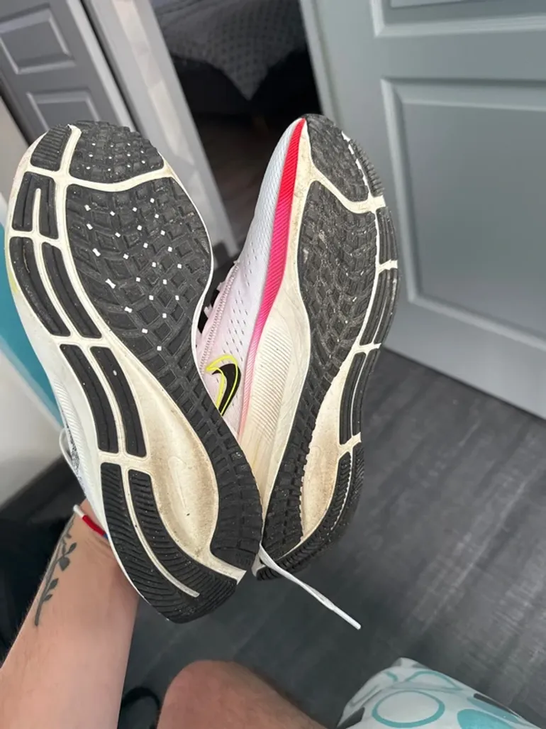 Nike Running Shoes bike d'occasion — image 4 sur 5