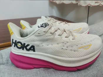 Used Hoka Cream Shoes Size 40 Running Shoes
