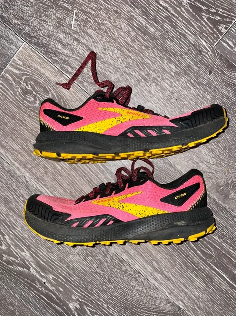 Used Brooks Divide 4 bike — image 2 of 7