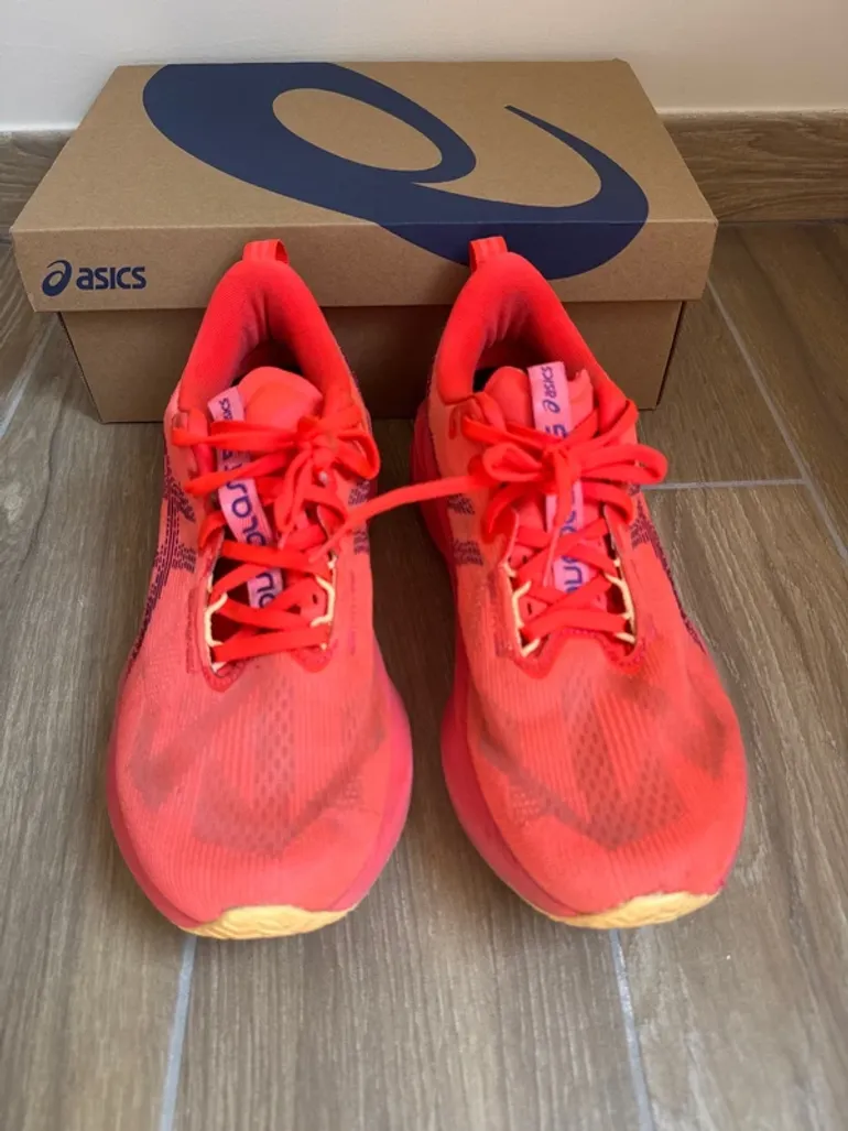 Käytetty Asics Novablast 5 bike — kuva 3 / 9