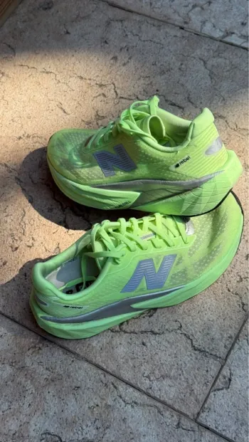 Used New Balance FuelCell Rebel v5 Running Shoes