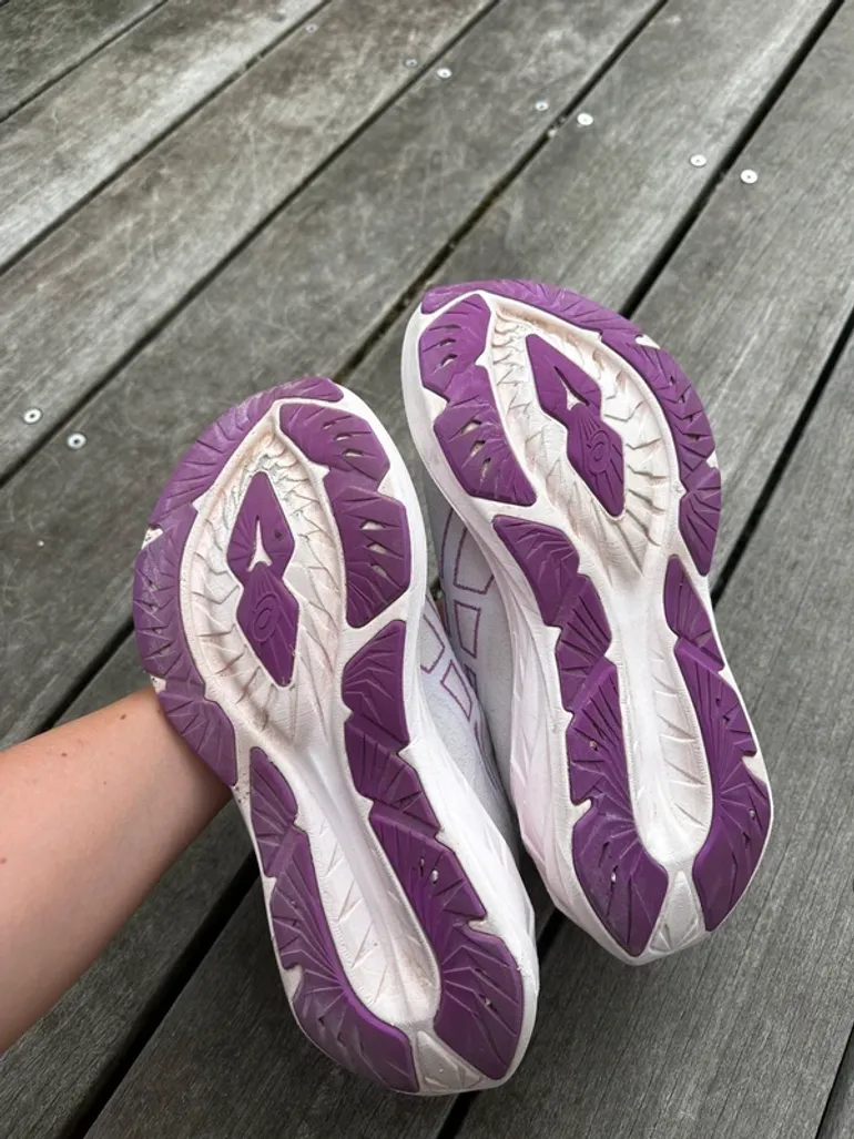 Käytetty Asics Novablast 4W bike — kuva 4 / 4