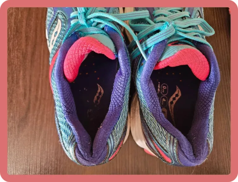 Saucony Running Shoes Size 38 bike usato — immagine 6 di 8