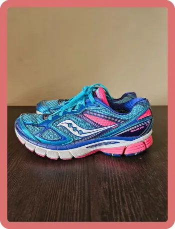 Saucony Running Shoes Size 38 bike usato — immagine 4 di 8