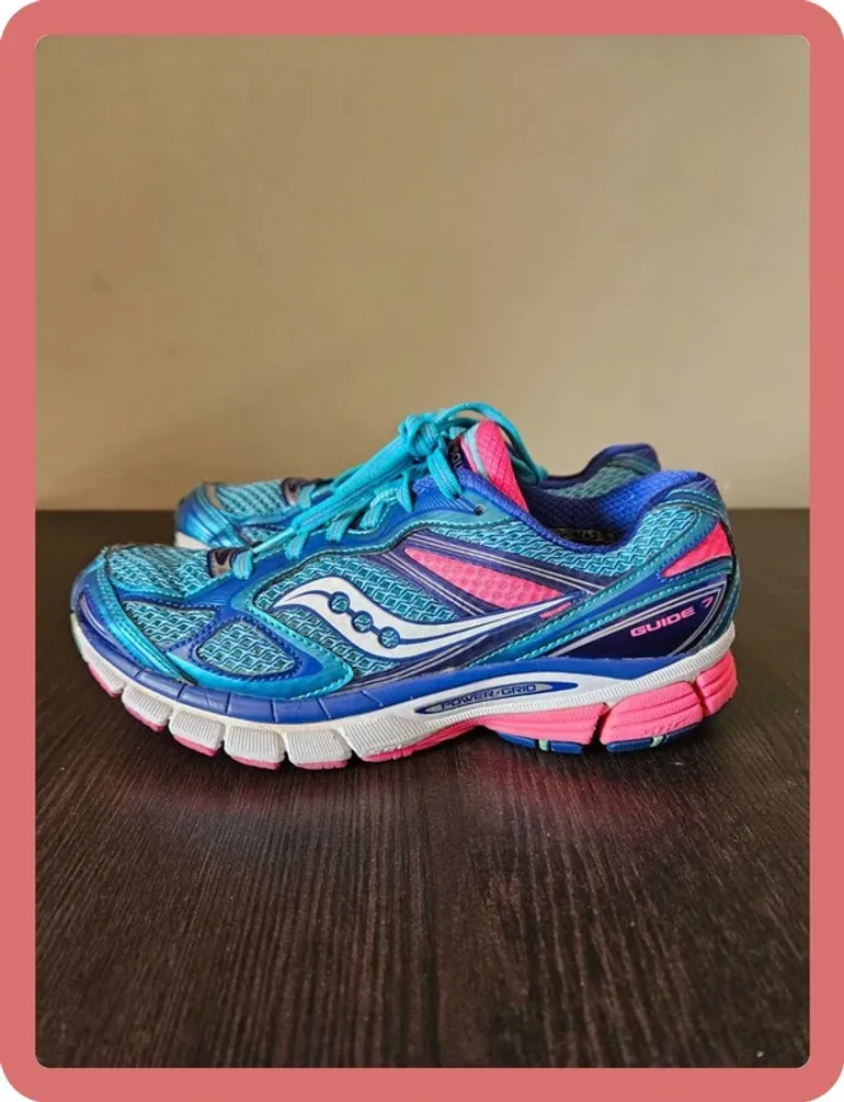 Saucony Running Shoes Size 38 bike usato — immagine 4 di 8