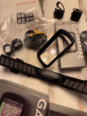 Używany Garmin Edge 1030 Plus Bundle 2021 bike — zdjęcie 9 z 13