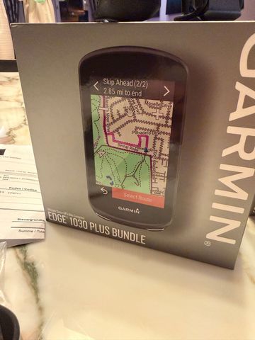 Używany Garmin Edge 1030 Plus Bundle 2021 bike — zdjęcie 1 z 13