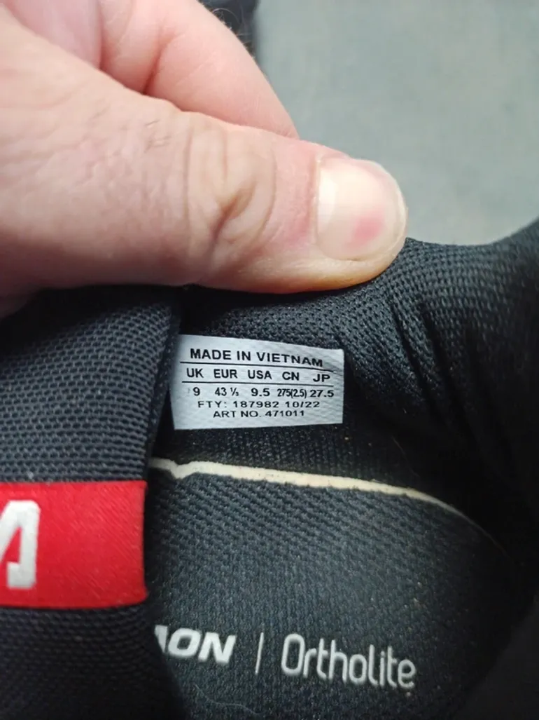 Used Salomon Trailrunning Shoes bike — image 3 of 5
