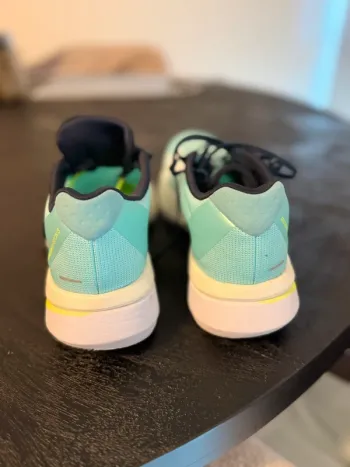 Used Adidas Adizero Boston 13 bike — image 5 of 7