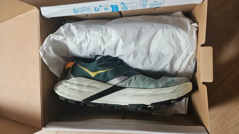 Used Hoka Speedgoat 7 bike — image 9 of 9