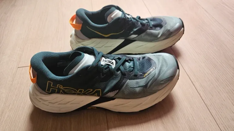 Used Hoka Speedgoat 7 bike — image 4 of 9
