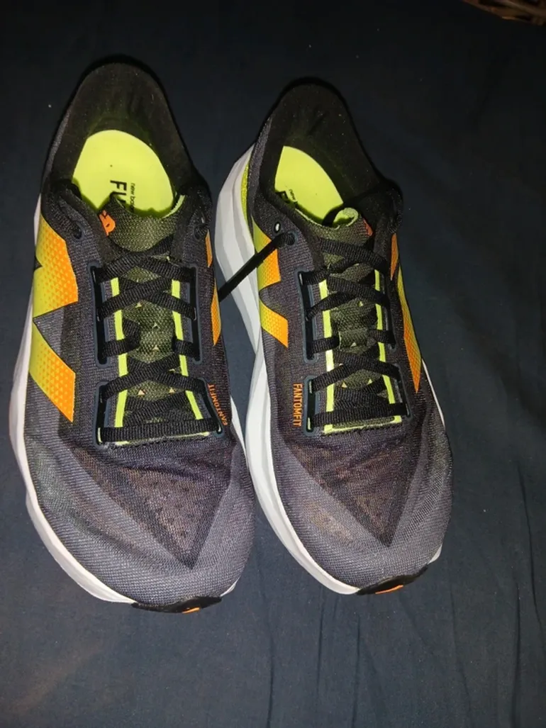 New Balance Rebel V4 bike d'occasion — image 5 sur 9