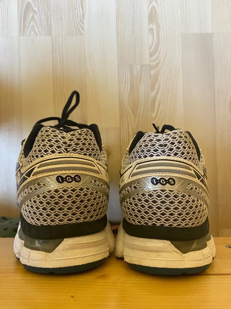 Käytetty Asics GT-2000 bike — kuva 5 / 8