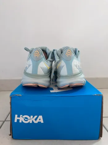 Used Hoka Clifton 9 bike — image 3 of 9