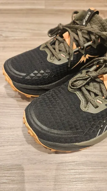 Used Asics Trabuco 13 bike — image 6 of 7
