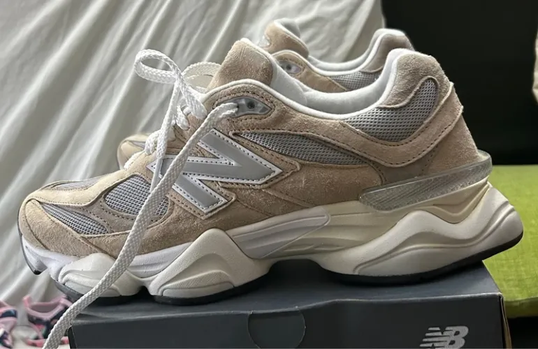 Used New Balance 9060 bike — image 2 of 5