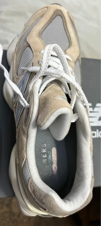 Used New Balance 9060 bike — image 5 of 5