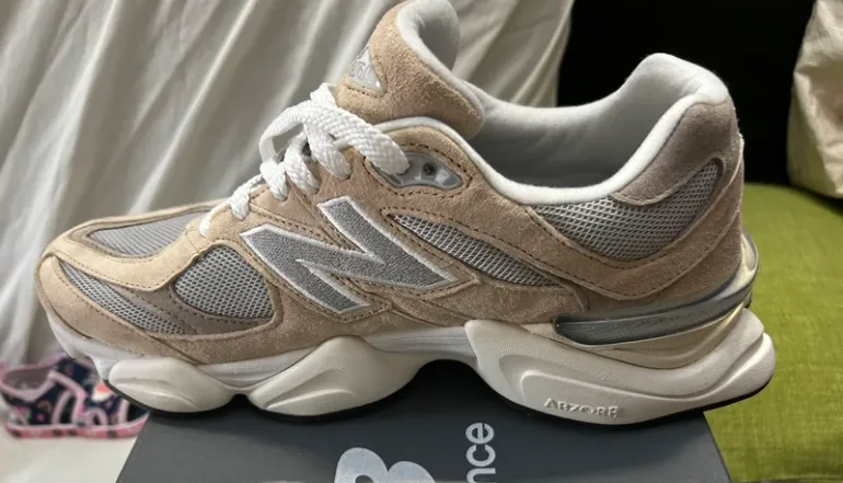 Used New Balance 9060 bike — image 3 of 5