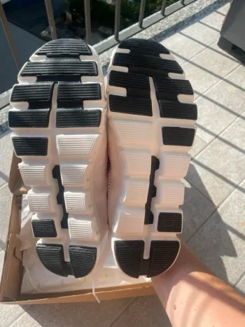 Used On Running Cloud 6 push bike — image 6 of 7