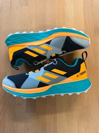 Used Adidas Terrex TWO Running Shoes